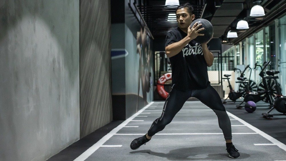 Best Functional Training Exercises for Athletes and Gym Pros